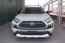 Toyota RAV4 2019 bất ngờ về Việt Nam, bán hơn 2,3 tỷ 