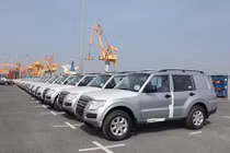 Ô tô nhập khẩu dồn dập về Việt Nam “chạy” Nghị định 116 