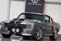 Soi “hàng thửa” Ford Shelby GT 500 1967 giá 6,5 tỷ