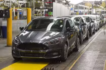 Ford sẽ mua lại Focus và Fiesta lỗi hộp số PowerShift