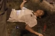 Bế con chơi đu quay, người đàn ông bị điện giật bất tỉnh