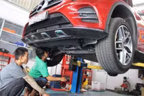 Lắp ống thông hơi, Mercedes-Benz GLC có hết lọt nước?