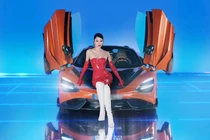 McLaren 765LT Spider gần 30 tỷ đọ dáng cùng Hoa hậu Tiểu Vy