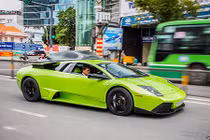 Siêu xe Lamborghini Murcielago LP640 “gào thét” trên phố Việt