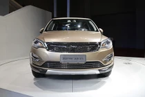 Xế hộp SUV Tàu “nhái” Volkswagen Tiguan giá chỉ 280 triệu