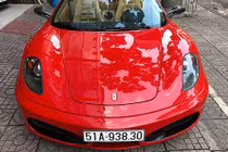 Chạm mặt Ferrari F430 Spider hàng hiếm tại Sài Gòn