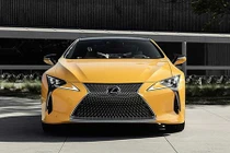 "Soi" Lexus LC 500 giới hạn 100 chiếc giá bán 2,46 tỷ đồng