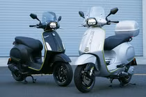 Cận cảnh Vespa Sprint Tech 2025 tại Việt Nam, từ 104 triệu đồng