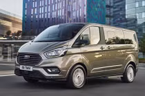 Ford Tourneo cho đặt cọc tại Việt Nam, giá gần 1 tỷ đồng?