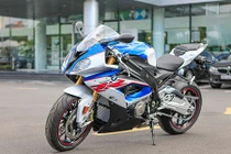 "Soi" siêu môtô BMW S1000RR 2018 giá 599 triệu đồng tại VN