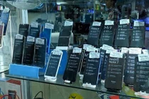 Mua điện thoại ở quốc gia lạm phát 1.000.000% Venezuela