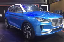 Nhiều ôtô Trung Quốc cài "đường lưỡi bò" nhập về Việt Nam