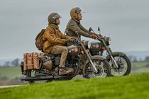 Môtô Royal Enfield Classic 500 Pegasus LE giá giá 152 triệu đồng
