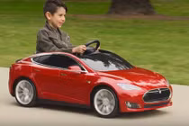 Siêu xe ôtô điện Tesla cho trẻ em giá hơn 10 triệu đồng 
