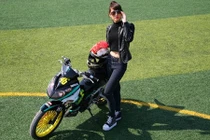 Người đẹp Việt đọ dáng bên “xế nổ” Yamaha X1R