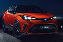 Toyota C-HR 2020 trình làng, bán ra từ 31.480 USD