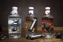 Rượu ngâm phụ tùng môtô Harley-Davidson giá hơn 20 triệu