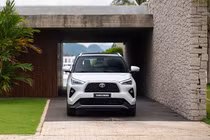 Toyota Yaris Cross giảm gần 100 triệu, doanh số Kia Seltos tại Việt Nam