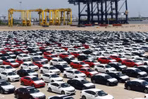 Xe ôtô nhập khẩu vào Việt Nam tăng mạnh đầu tháng 8/2018