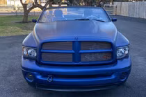 Ngắm bán tải Dodge Ram 1500 mui trần "hàng độc" chỉ 170 triệu đồng