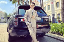 Minh Nhựa tậu Range Rover SVAutobiography tiền tỷ biển cặp "thần tài"