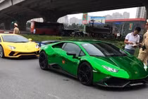 Siêu xe triệu đô bị Cảnh sát giao thông Hà Nội "tóm gọn"