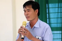 Xúc phạm thầy giáo vì chiếc quần: Vợ lánh mặt, chồng tới xin lỗi