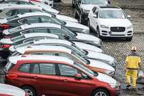 Hơn 500 ôtô nhập khẩu Thái Lan vừa về Việt Nam 