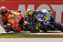 Hãy khép lại những “lùm xùm” giữa Rossi và Marquez