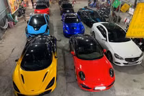 Dàn siêu xe chục tỷ của dân chơi Sài Gòn bị "tóm" tại An Giang 
