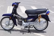 Dân chơi Việt độ khủng Honda Dream Thái biển "ngũ quý 5"