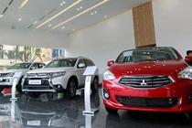 Xe ôtô Mitsubishi đại hạ giá trong "tháng cô hồn"