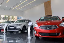 Xe ôtô Mitsubishi đại hạ giá trong "tháng cô hồn"