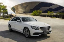 Cận cảnh Mercedes-Benz E200 Exclusive hơn 2,2 tỷ tại Việt Nam