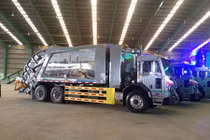 Việt Nam sắp có siêu xe chở rác giá 9,78 tỷ đồng 
