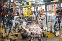 Ô tô tại Việt Nam năm 2018 hết đường giảm giá?