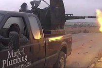 Chủ xe Ford kiện đại lý vì xe của mình rơi vào tay IS