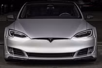 Siêu xe điện Tesla Model S bản thân rộng giá 4,66 tỷ đồng