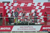 Marquez vượt mặt Rosssi, về nhất tại MotoGP Argentina 2016