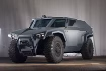 "Soi" xe quân sự Arquus Scarabee có thể đi ngang của Volvo