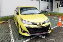 Chi tiết xe giá rẻ Toyota Yaris TRD Sportivo 2018 mới