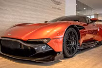 Siêu xe Vulcan nhà Aston Martin có giá 2,4 triệu USD