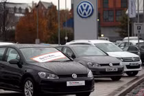 Gần 115.000 xe Volkswagen bị gọi triệu hồi do rủi ro túi khí