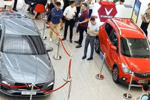 Xe ôtô VinFast và Mitsubishi tham dự Vietnam AutoExpo 2019 