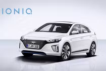 Hyundai tung ảnh chính thức IONIQ cạnh tranh Toyota Prius