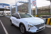 Hyundai thử nghiệm loại xe hơi bán tự động tại Mỹ