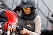 Xem hội chị em Ả Rập chơi xe môtô Harley-Davidson
