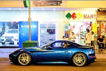 Siêu xe Ferrari California T giá 15 tỷ "chuyển khẩu" Sài Gòn