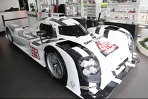 Đấu giá từ thiện phiên bản trưng bày Porsche 919 Hybrid