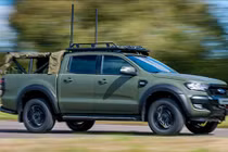 Xe bán tải Ford Ranger 2019 độ chống đạn siêu hầm hố 